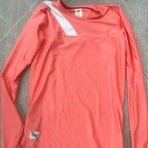 Women's mesh TRACKSMITH running shirt. Size Medium
